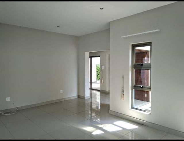4 BEDROOM PROPERTY TO RENT IN BROOKLYN